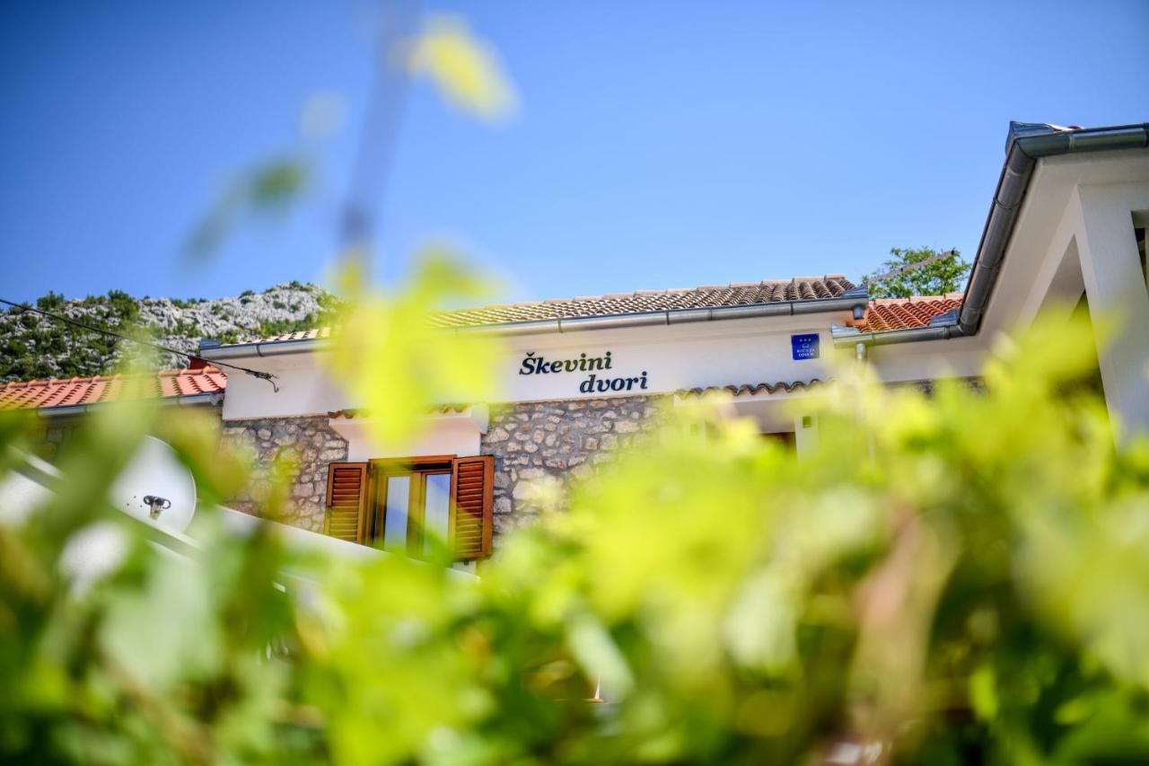 Holiday Home Škevini Dvori Starigrad Paklenica Buitenkant foto